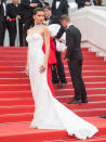 <p>Strangely, the Victoria’s Secret model chose a strapless gown from Naeem Khan’s new bridal collection.<br><i>[Photo: WireImage]</i> </p>