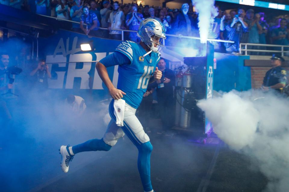 Detroit Lions quarterback <a class="link " href="https://sports.yahoo.com/nfl/players/29235" data-i13n="sec:content-canvas;subsec:anchor_text;elm:context_link" data-ylk="slk:Jared Goff;sec:content-canvas;subsec:anchor_text;elm:context_link;itc:0">Jared Goff</a> (16) takes the field against Seattle Seahawks at Ford Field in Detroit on Sunday, Sept. 17, 2023.