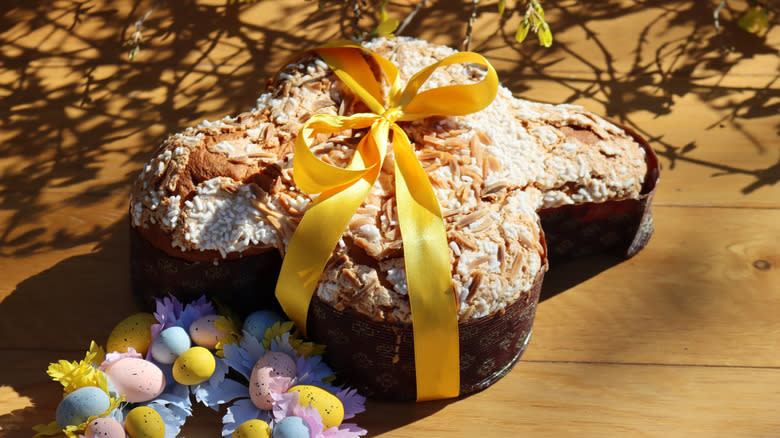 colomba wrapped in ribbon outside