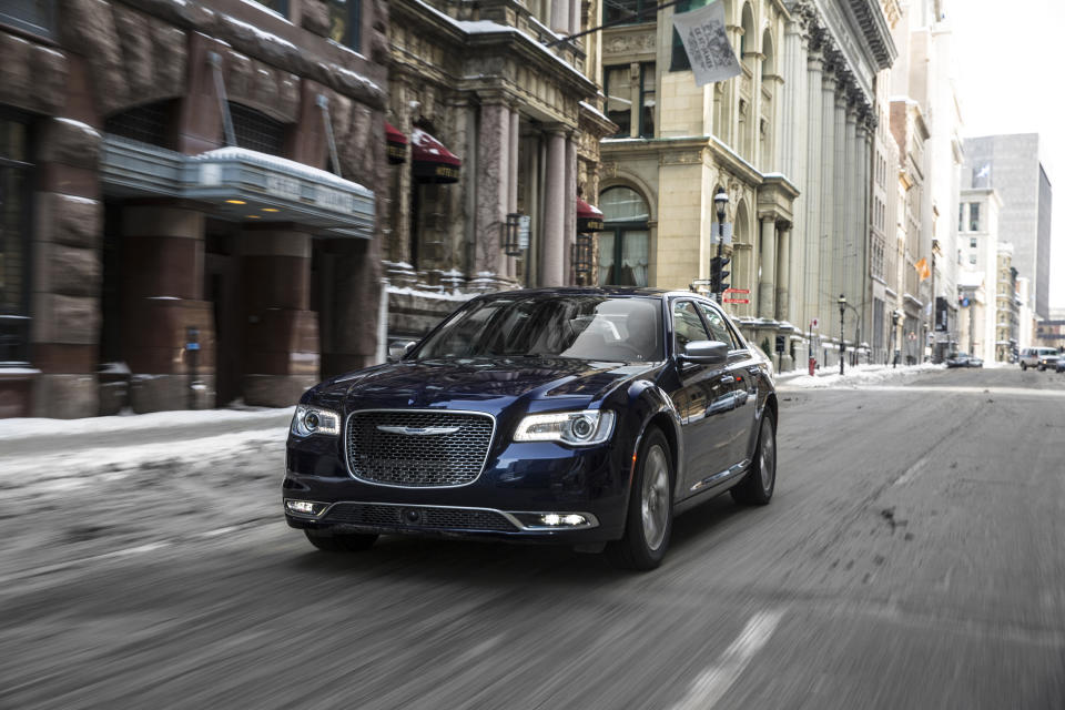 2017 Chrysler 300C Platinum AWD photo