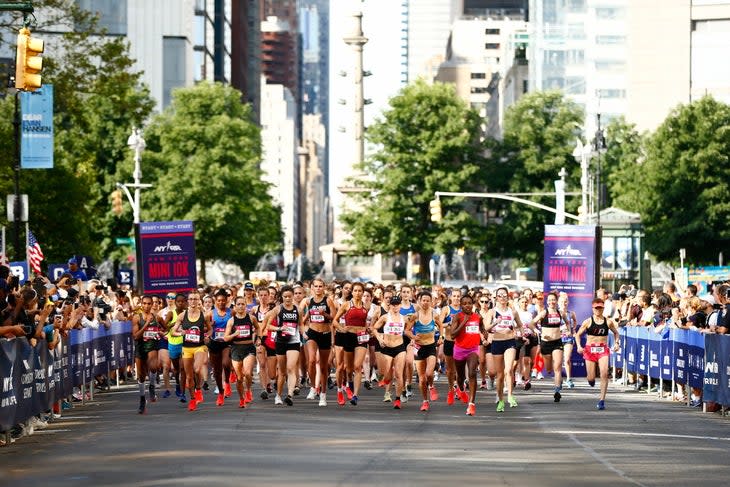 <span class="article__caption">June 8, 2019: The 2019 NYRR New York Mini 10K race in New York, NY. Photo by Adam Hunger for NYRR.</span>