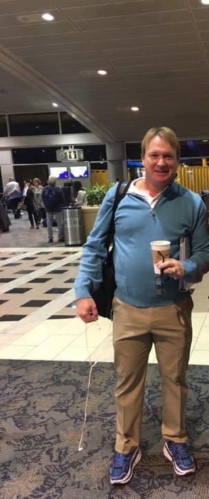 Jon Gruden at the Indianapolis Airport. (via Twitter)