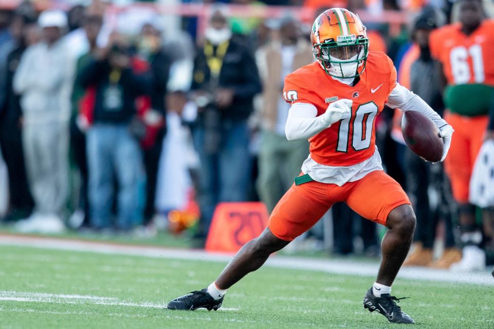 Florida A&M Rattlers wide receiver Jah'Marae Sheread (10) runs the ball during a game between FAMU and Grambling State University at Bragg Memorial Stadium on FAMU's homecoming Saturday, Oct. 30, 2021.