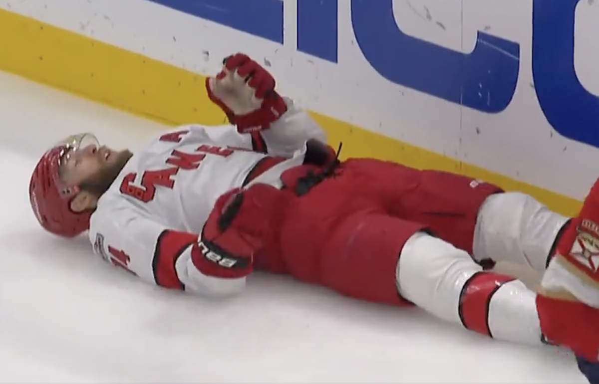 Jaccob Slavin blacks out after massive clean hit from Sam Bennett -  HockeyFeed