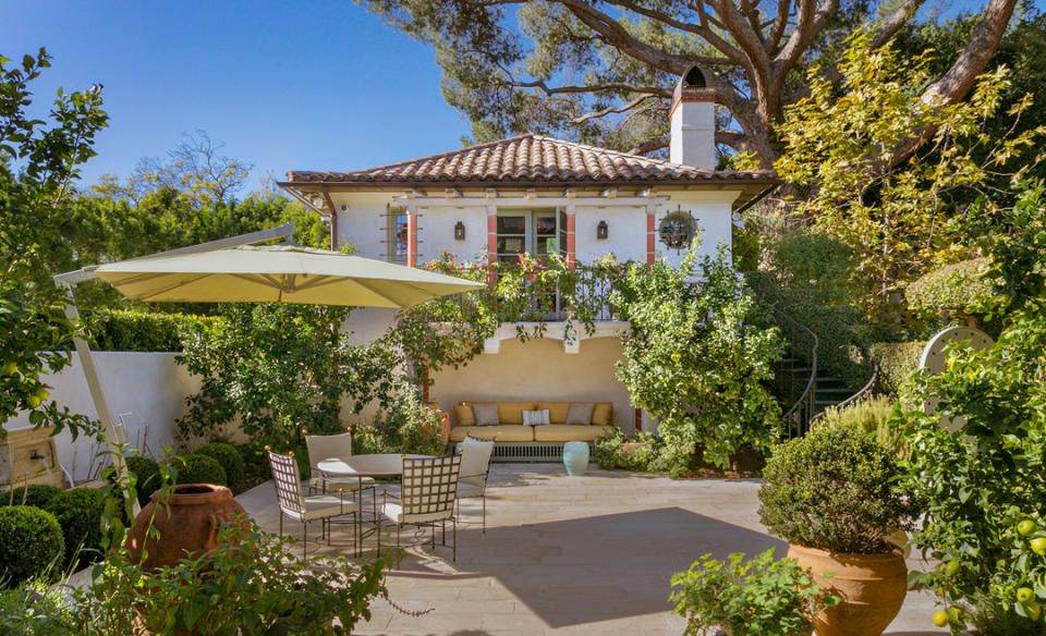 Shonda Rhimes Lists Los Angeles Home for $25 Million