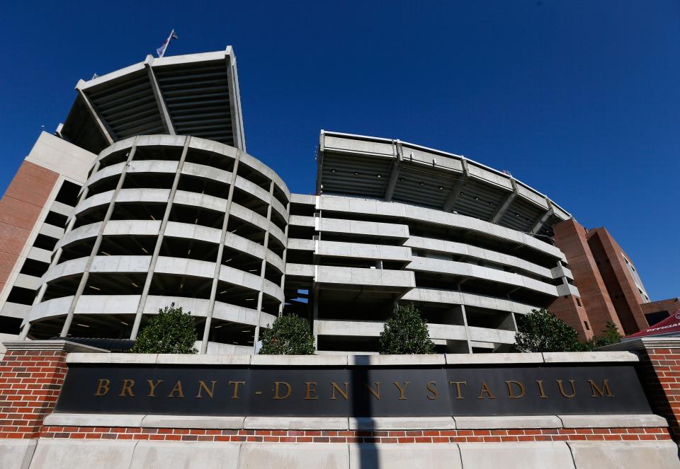 Alabama does not want offensive lineman Brandon Kennedy to transfer within the SEC. (Photo by Kevin C. Cox/Getty Images)