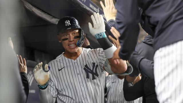 New York Yankees right fielder Aaron Judge (99) and second baseman