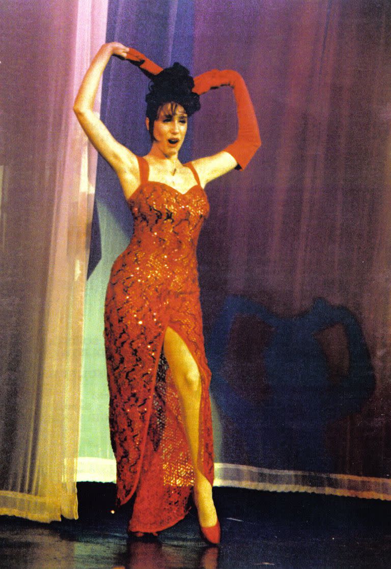 Sandra Guida, como Gypsy Rose Lee, en el Astral