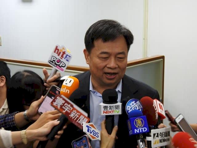 民進黨秘書長林錫耀24日表示，國民黨介入此次藻礁公投案，民進黨會密切注意該公投案的後續發展並小心因應。(資料照/劉玉秋 攝)