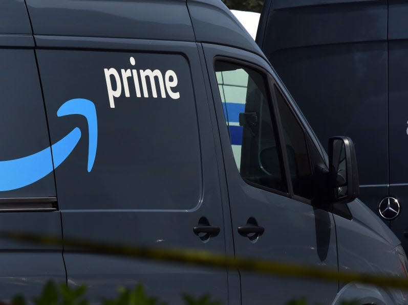 amazon delivery vans