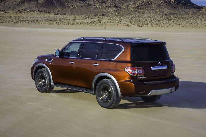 2017 Nissan Armada rear quarter photo