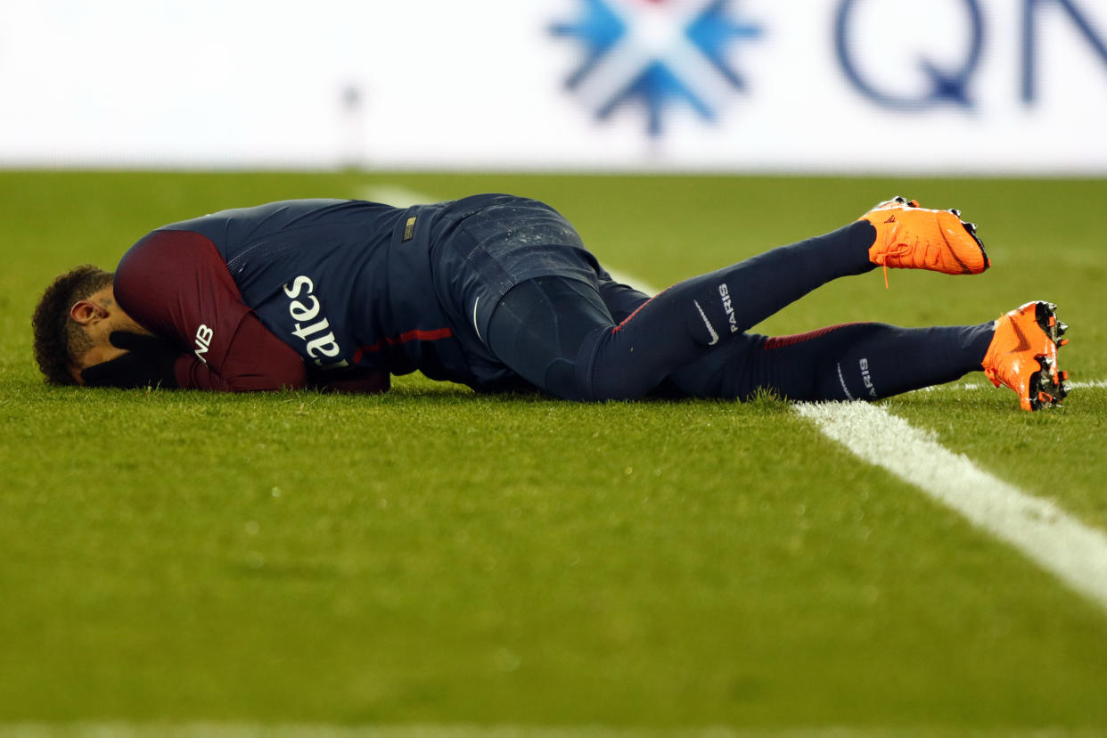 Neymar fractured his fifth metatarsal and sprained his ankle late in a 3-0 win over Marseille. (Getty)