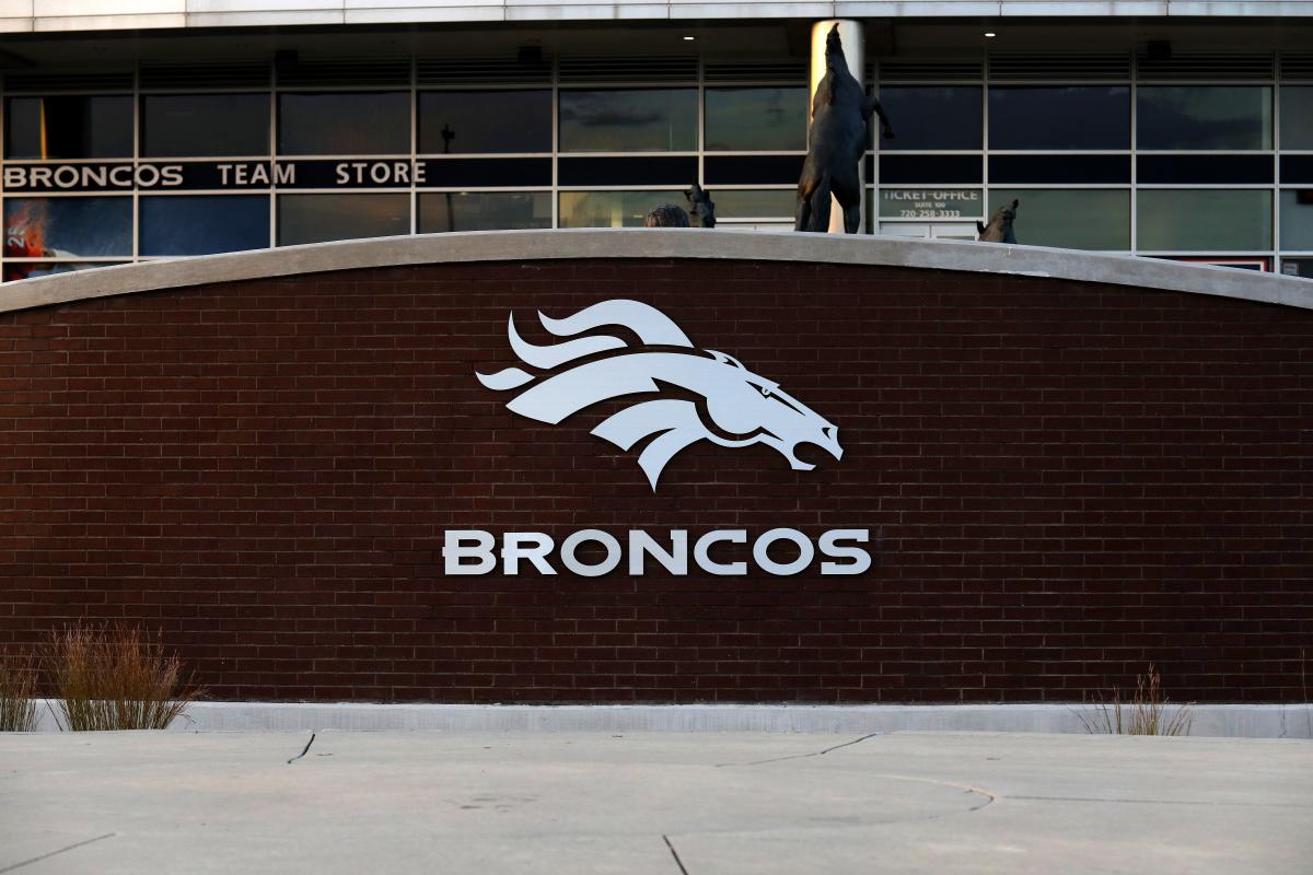 Broncos and Walton-Penner family enter into a purchase and sale agreement