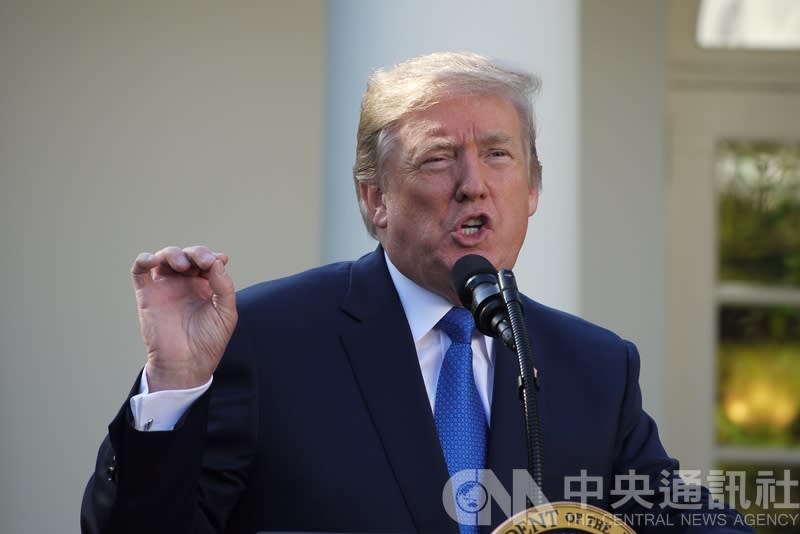 美國總統川普（Donald Trump）今晚在白宮舉辦的耶誕派對上開玩笑說，2024年他要再選一次總統。(檔案照)