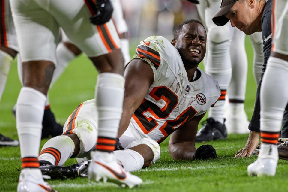 Cleveland Browns running back Nick Chubb (24) sits on the ground after being injured during on Monday in Pittsburgh.