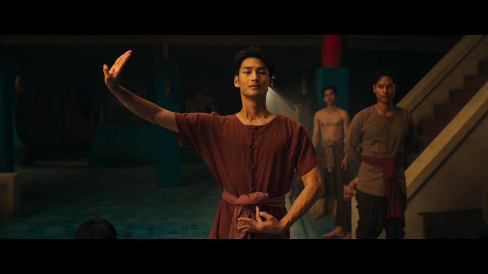 泰影《ManSuang》故事背景是1850年代泰國，Apo片中大跳傳統舞，身段優雅。（Live Nation Taiwan 提供）