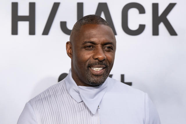 Booking.com I Idris Elba says things