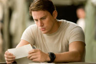 Em ‘Querido John’, Tatum é John Tyree, jovem soldado que se envolve com a estudante Savannah Curtis (Amanda Seyfried).
