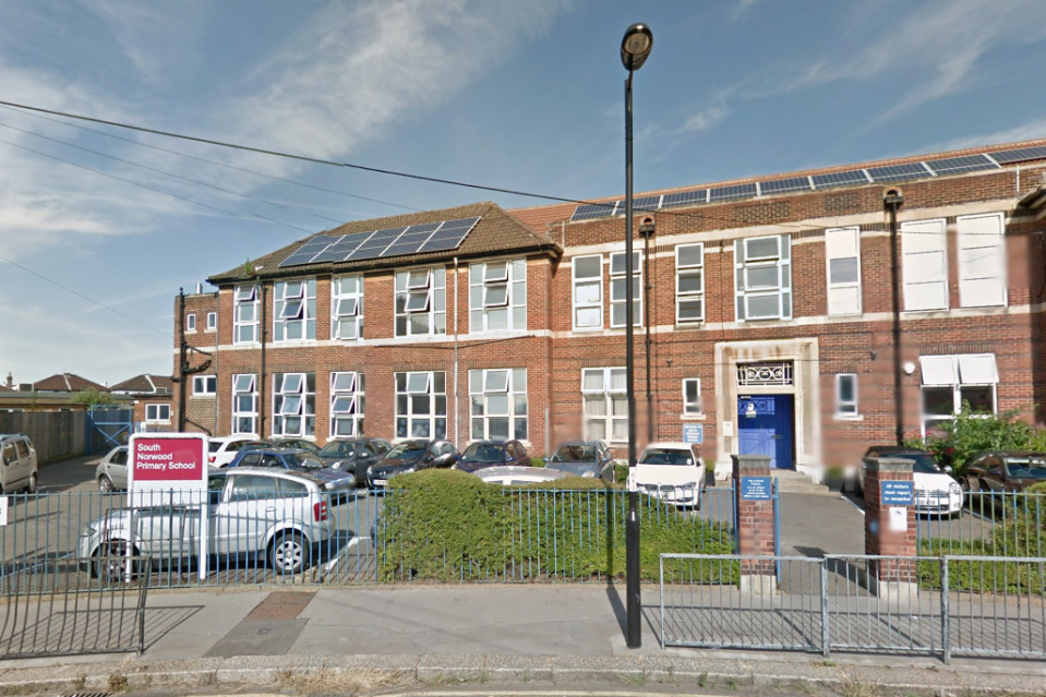 School: South Noorwood Primary in Croydon (Google Maps)