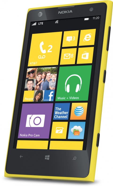 nokia lumia 1020 in yellow