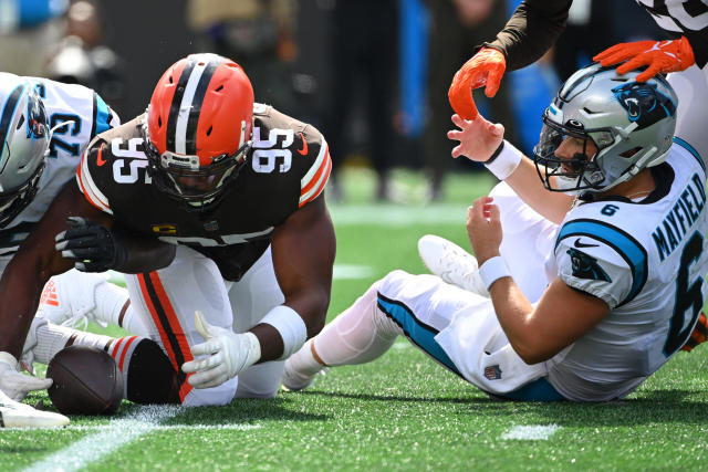 Myles Garrett is schooling Panthers first-round rookie Ickey Ekwonu