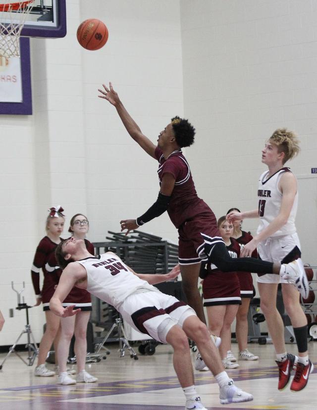 Salina Central boys basketball battles through three games of the