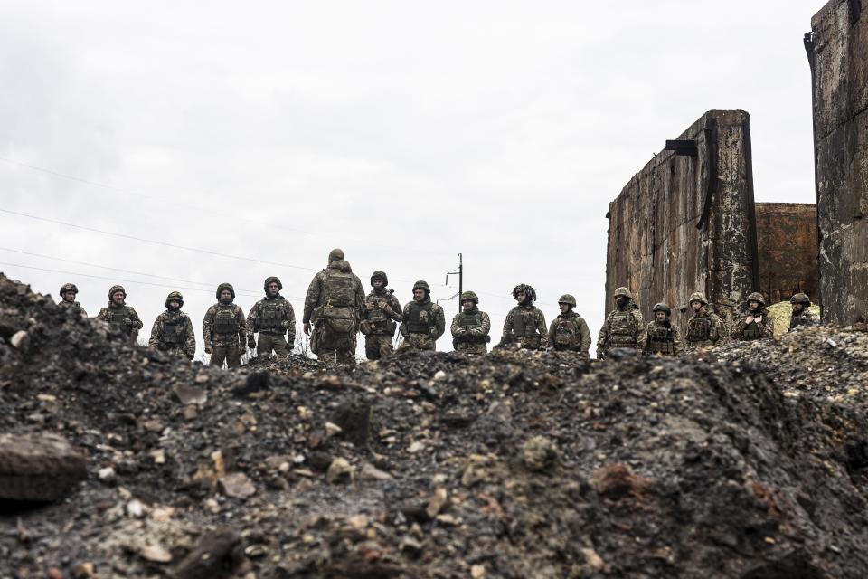 Ukrainian soldiers of the Aidar battalion training at an undetermined location in Donetsk oblast on April 4, 2023.