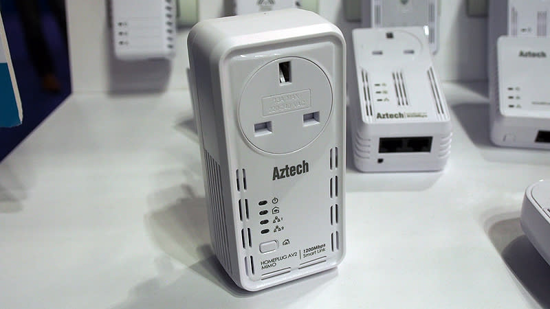 Need a power-line adapter for a tricky home that needs wired Internet connection? Get the star buy of Aztech – the HL129EP Twin with pass-through socket, and a rated speed of 1200Mbps with AC. It’s now S$119 (U.P. S$139), over at Suntec Hall 603 (Booth 6127). 