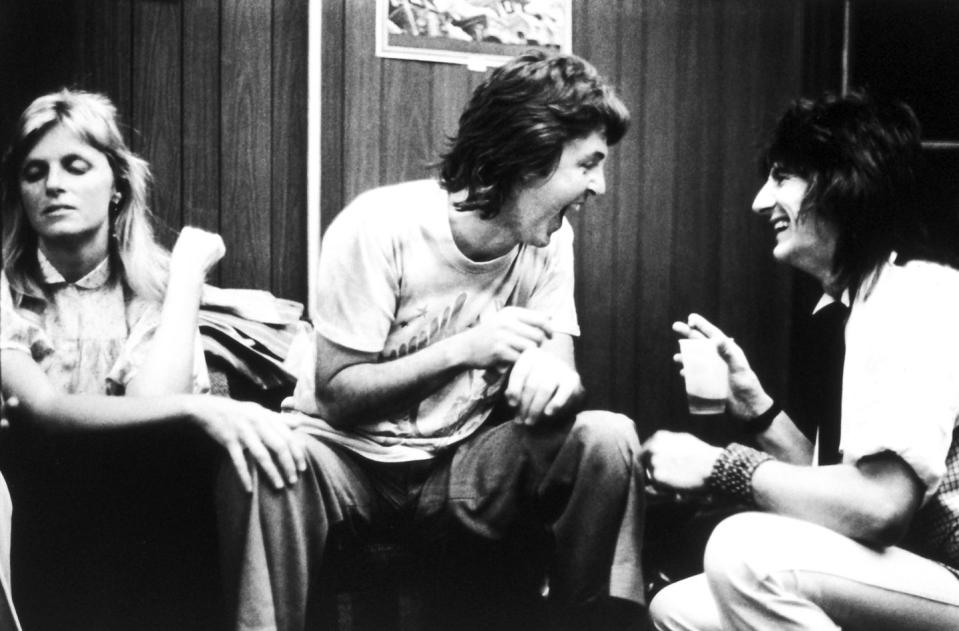 <p>Paul and Linda McCartney with Ronnie Wood backstage at the Palladium in New York City on June 19, 1978.</p>