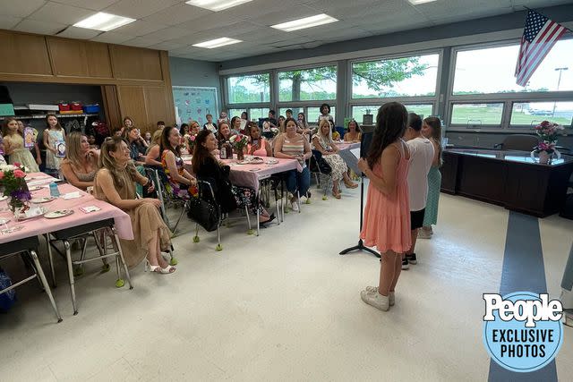 Katie O'Hara Katie O'Hara's 4th-grade class' Mother's Day event