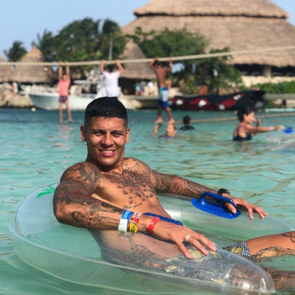 Marcos Rojo anda relajado, tras la derrota de Argentina en Rusia 2018.<a href="https://www.instagram.com/marcosrojo/?hl=en" rel="nofollow noopener" target="_blank" data-ylk="slk:Foto: Marcos Rojo/Instagram;elm:context_link;itc:0;sec:content-canvas" class="link "> Foto: Marcos Rojo/Instagram</a>