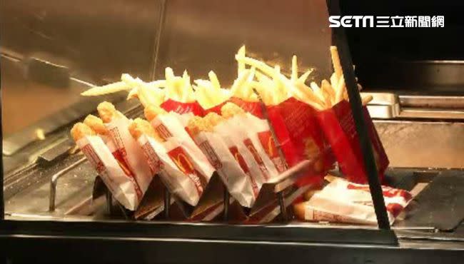 國外有麥當勞員工爆料「現炸薯條」內幕。（示意圖／資料照）