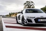 <p>2023 Audi R8 GT</p>