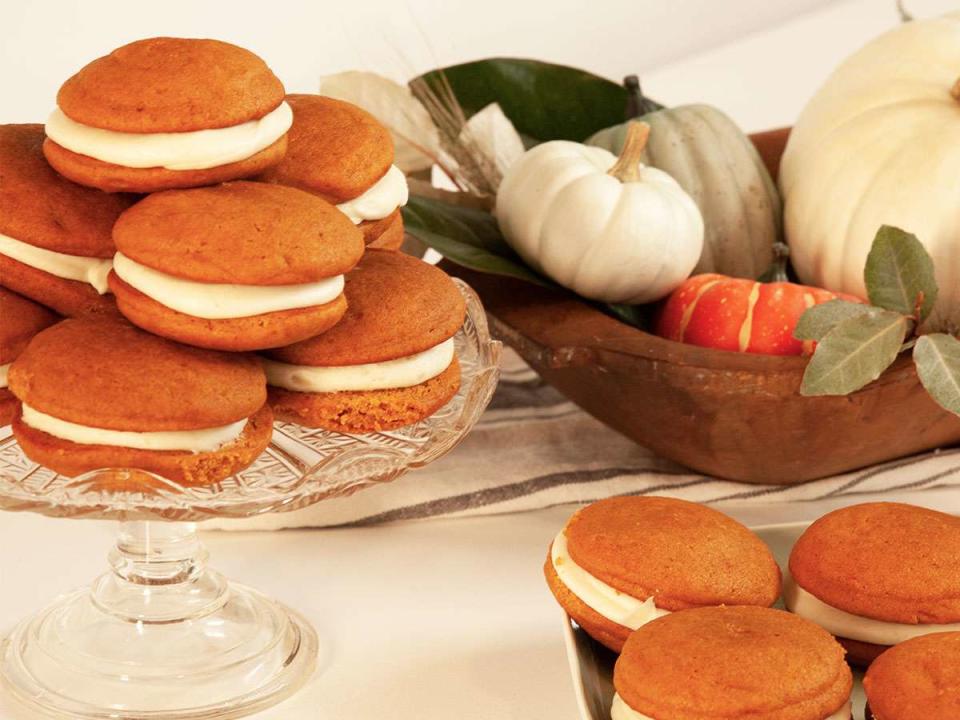 Pumpkin Whoopie Pies