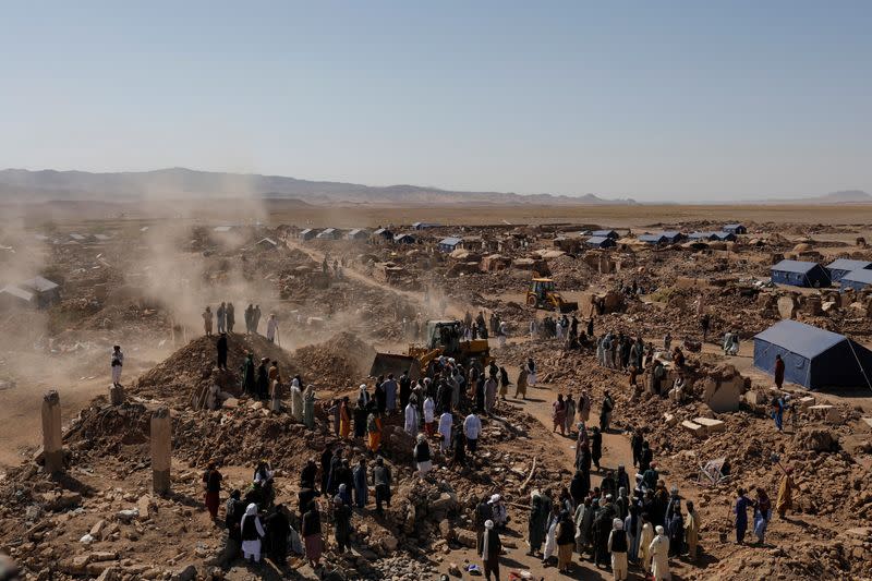 Vista general de la zona afectada por el terremoto en el distrito de Zinda Jan, en Herat, Afganistán