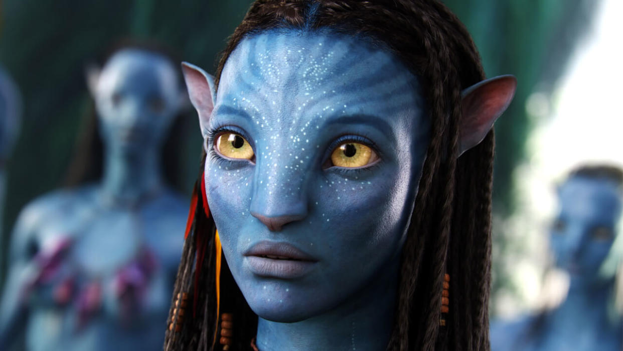  Zoe Saldana in Avatar. 