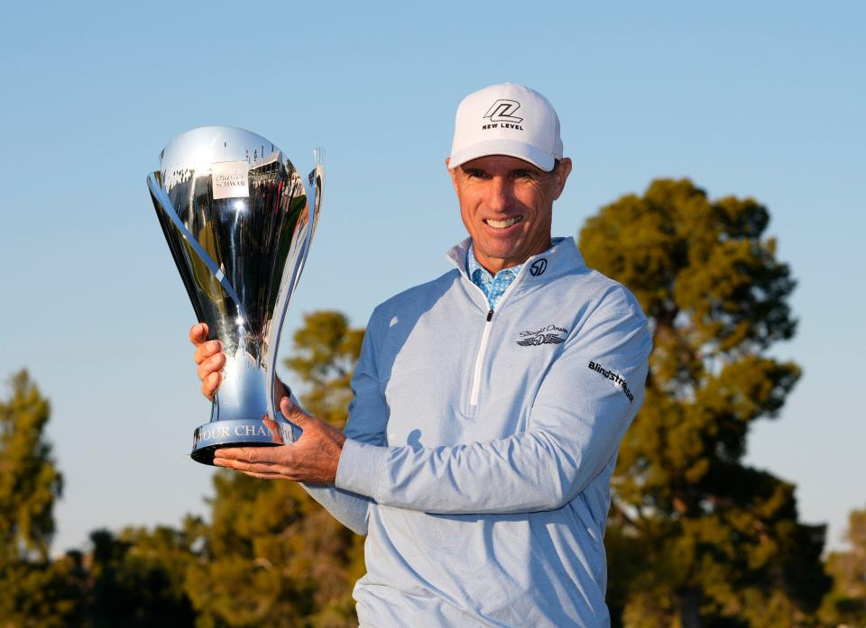 Steven Alker wins the 2022 Charles Schwab Cup. Photo by Rob Schumacher/The Arizona Republic-USA TODAY NETWORK