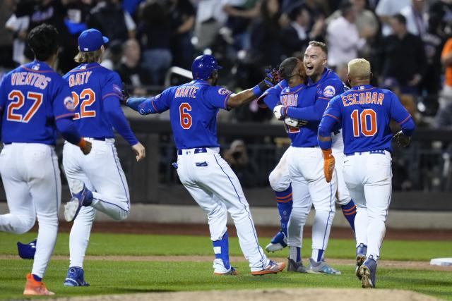 Mets' Nimmo doubles home winning run in 10th inning to lift Mets