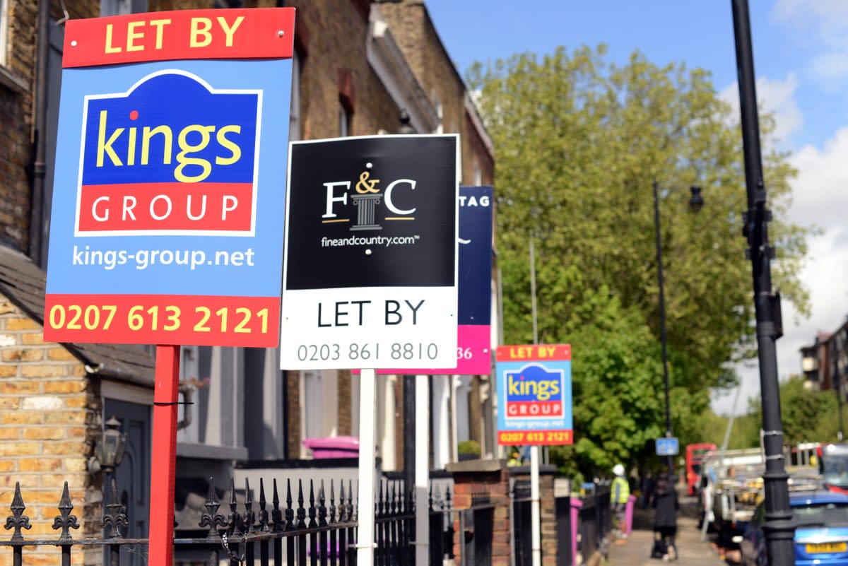 The asking rent for a home in inner London is now above £3,000 a month  (Daniel Lynch)