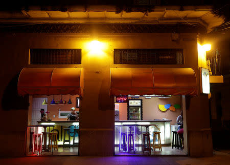 A private bar cafeteria is seen in Havana, Cuba October 13, 2016. Picture taken October 13, 2016. REUTERS/Enrique de la Osa