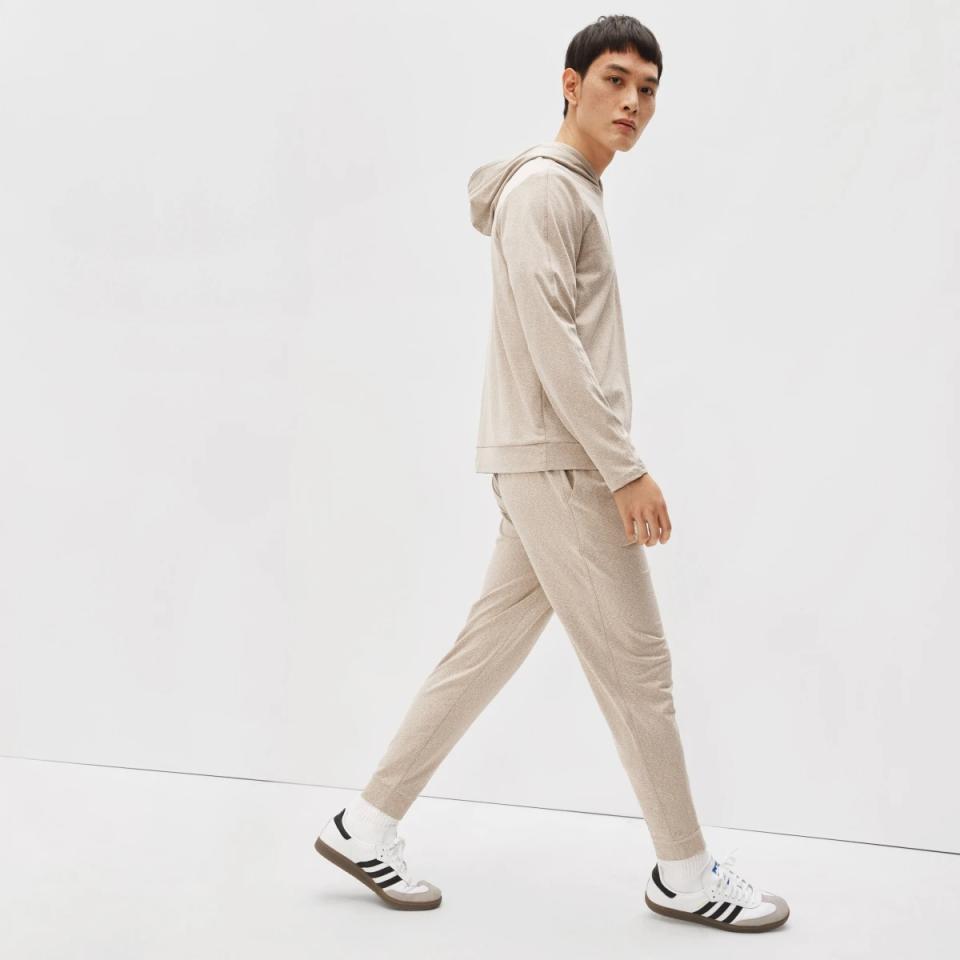 everlane-renew-air-pant