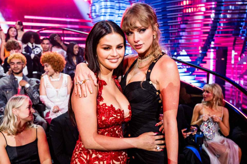 <p>John Shearer/Getty</p> Selena Gomez and Taylor Swift in New Jersey in September 2023