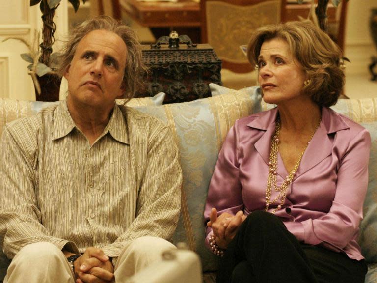 Arrested Development's Jessica Walter cries mid-interview recalling Jeffrey Tambor 'verbal harassment' incident