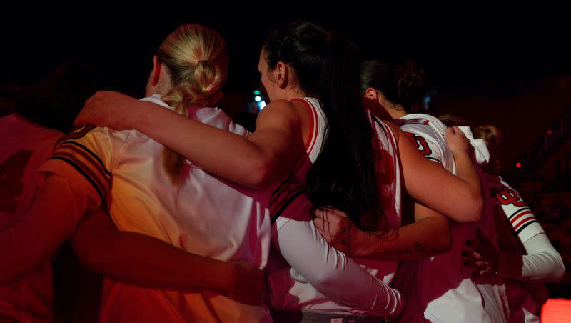 Utah Utes players circle up before the women’s college basketball game against Weber State at the Jon M. Huntsman Center in Salt Lake City on Thursday, Dec. 21, 2023.