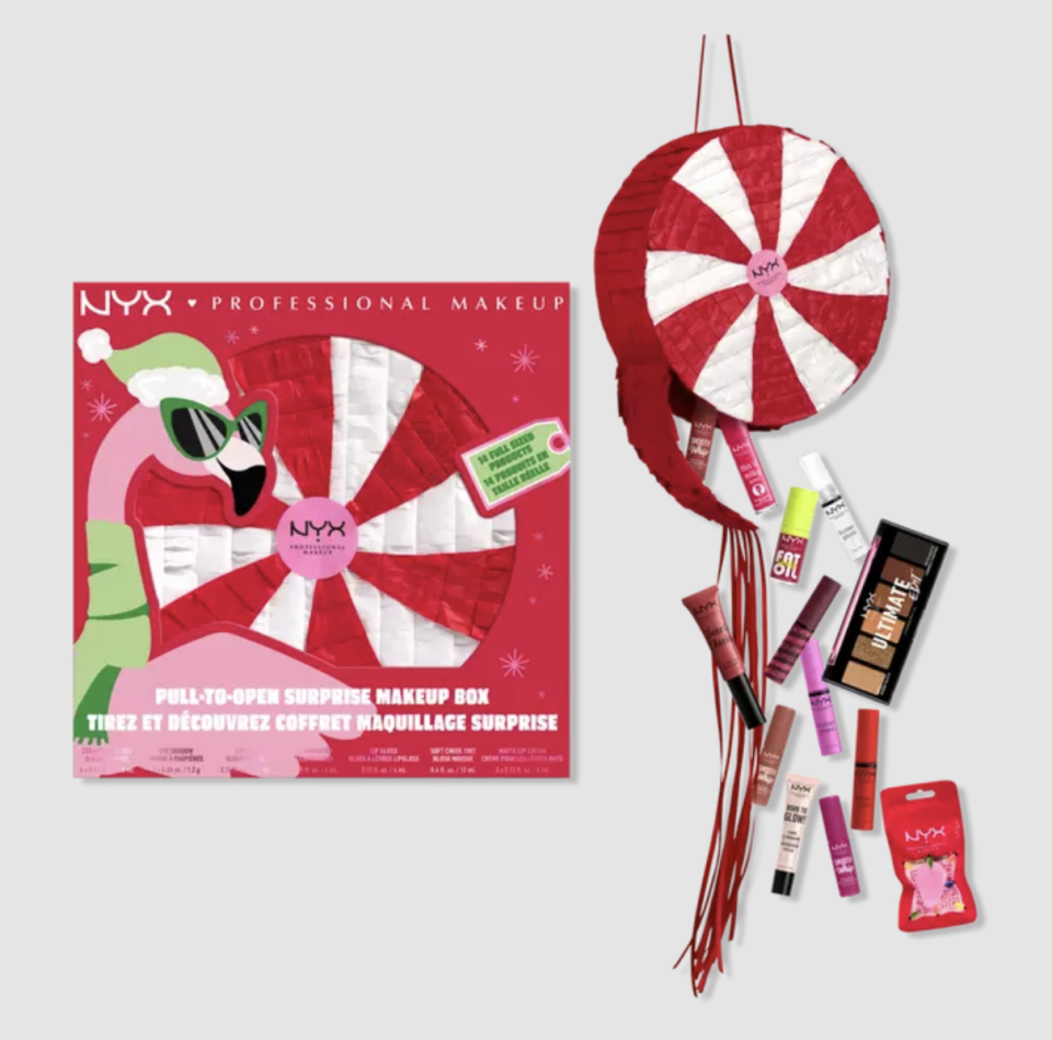 <p><a href="https://go.redirectingat.com?id=74968X1596630&url=https%3A%2F%2Fwww.ulta.com%2Fp%2Flimited-edition-pull-sleigh-surprise-makeup-holiday-gift-set-pimprod2041681&sref=https%3A%2F%2Fwww.harpersbazaar.com%2Fbeauty%2Fmakeup%2Fg7919%2Fbest-makeup-gift-sets%2F" rel="nofollow noopener" target="_blank" data-ylk="slk:Shop Now;elm:context_link;itc:0;sec:content-canvas" class="link ">Shop Now</a></p><p>Limited-Edition Pull to Sleigh Surprise Makeup Holiday Gift Set</p><p>ulta.com</p><p>$42.00</p><span class="copyright">Ulta</span>