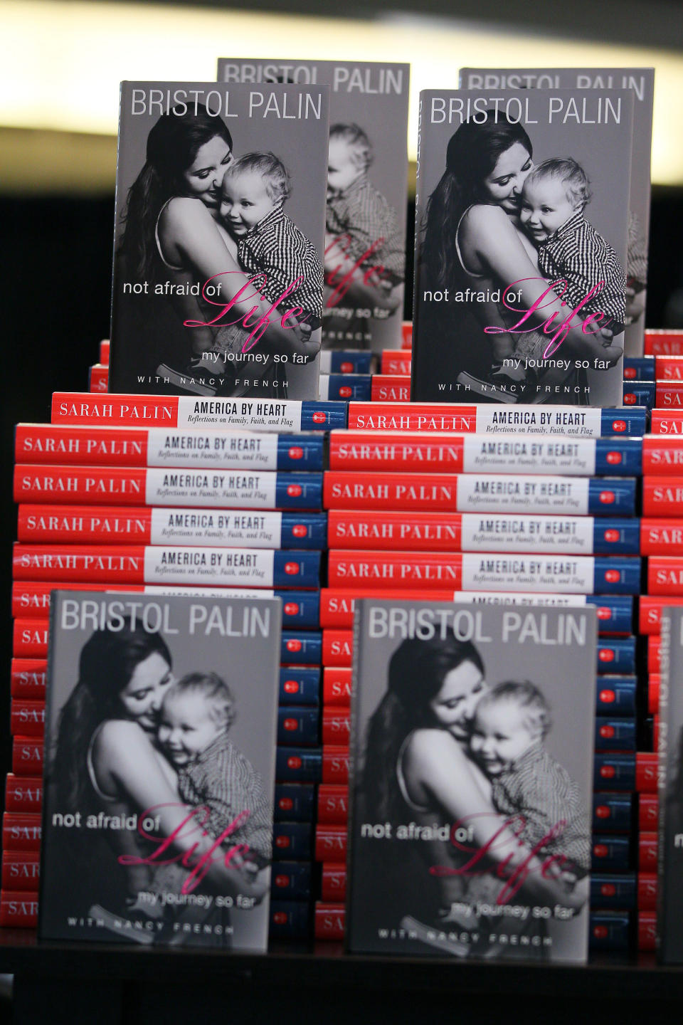 Bristol Palin Signs Copies Of "Not Afraid of Life: My Journey So Far"