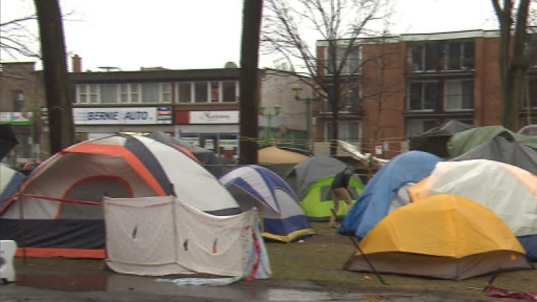 Students camp in front of CEGEP de Saint-Laurent