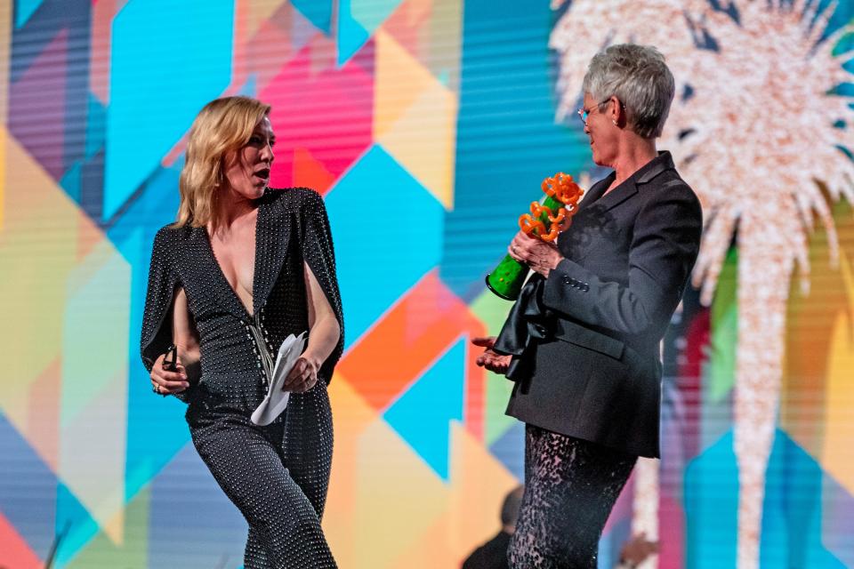 Cate Blanchett, left, and Jamie Lee Curtis during the Palm Springs International Film Awards in Palm Springs, Calif., on Thursday, Jan. 5, 2023. 