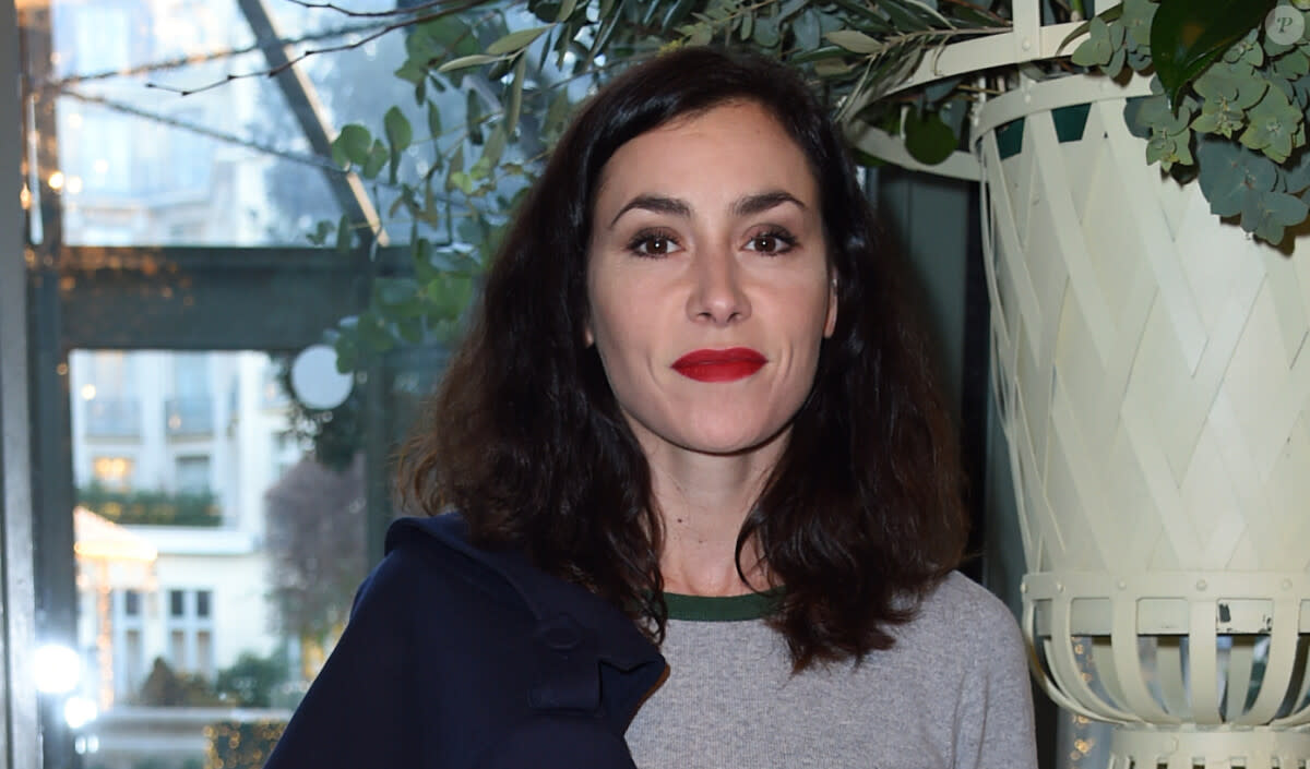 <p>Olivia Ruiz s'est confiée sur sa vie à Paris, elle qui vient du sud.</p>
<p>Olivia Ruiz - People au défilé de mode Weill collection Automne-Hiver à l'hôtel Ritz lors de la fashion week Homme à Paris. © Giancarlo Gorassini/Bestimage <br /><br /></p> - © BestImage, Giancarlo Gorassini/Bestimage