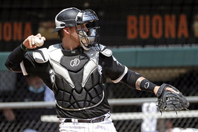 White Sox sign Yasmani Grandal to big deal; James McCann on trade